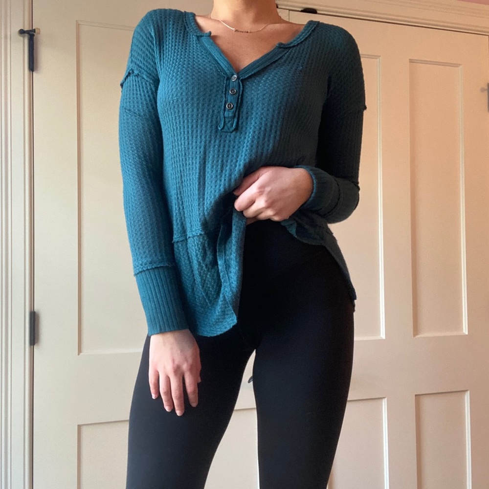 Nordstrom Luq Blue Long sleeve thermal size M